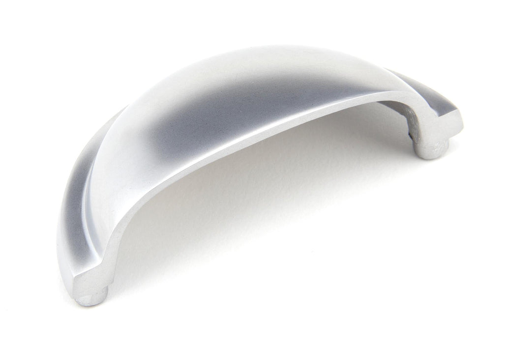 Regency Concealed Drawer Pull