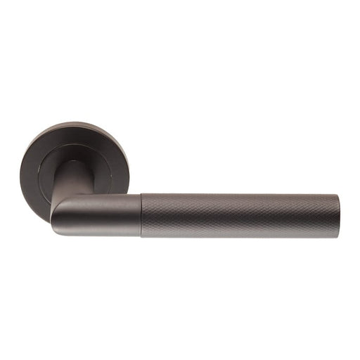 Carlisle Brass Handles Matt Black Steelworx Crown Knurled Lever On Concealed Fix Round Rose