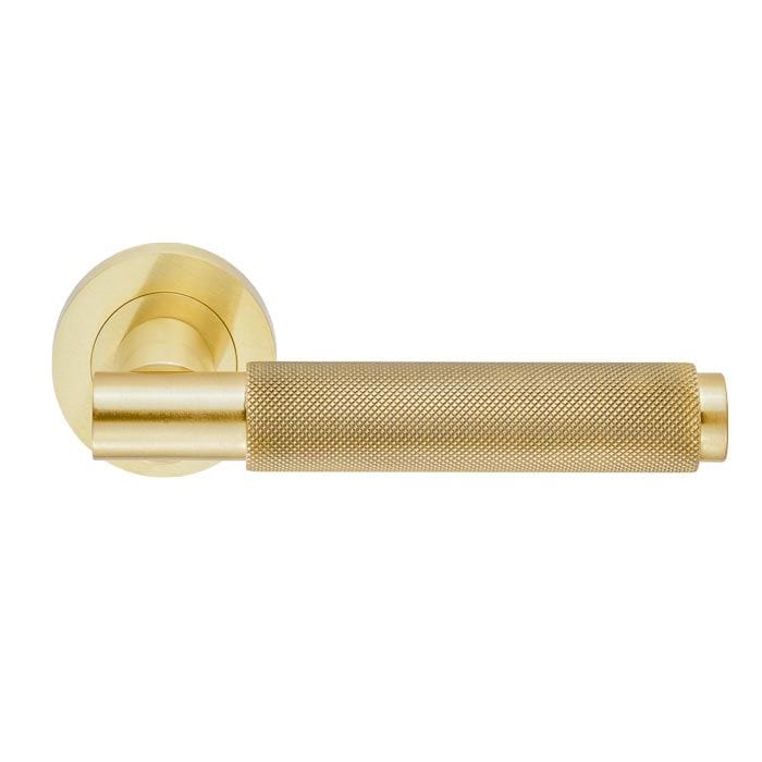 Carlisle Brass Handles Satin Brass Varese Knurled Lever On Concealed Fix Round Rose